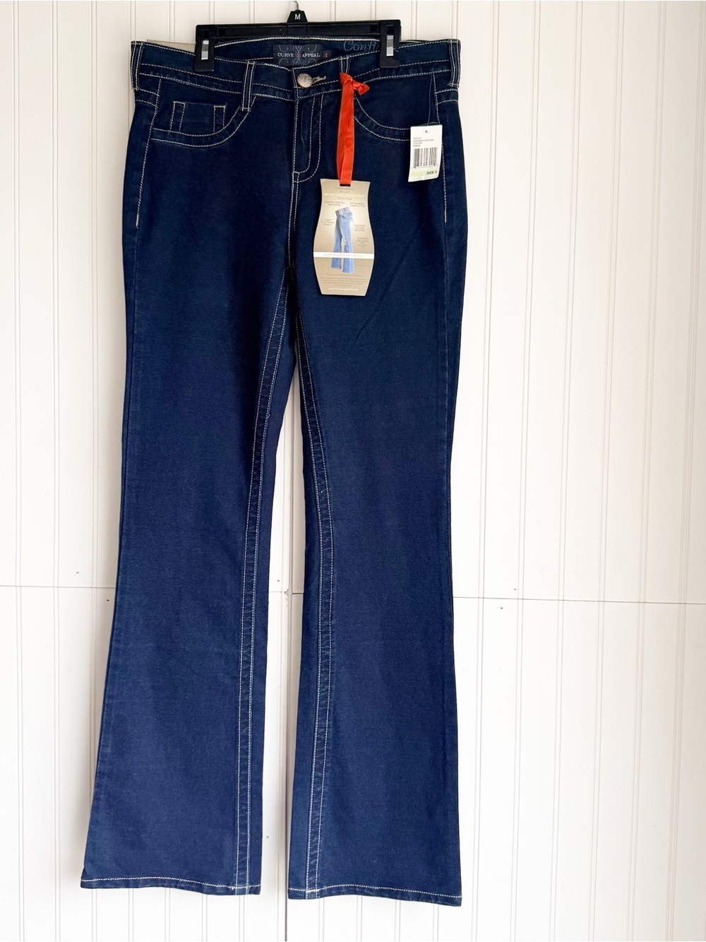 Curve Appeal Size 4 Dark Wash Captivating Boot Cut  Jeans NEW!